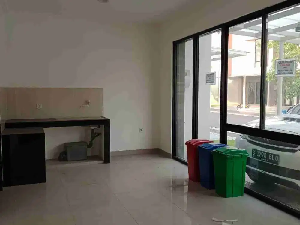 DISEWAKAN TERMURAH RUMAH MEWAH PIK2 CLUSTER DENVER POSISI HOEK 3+1 KAMAR TIDUR