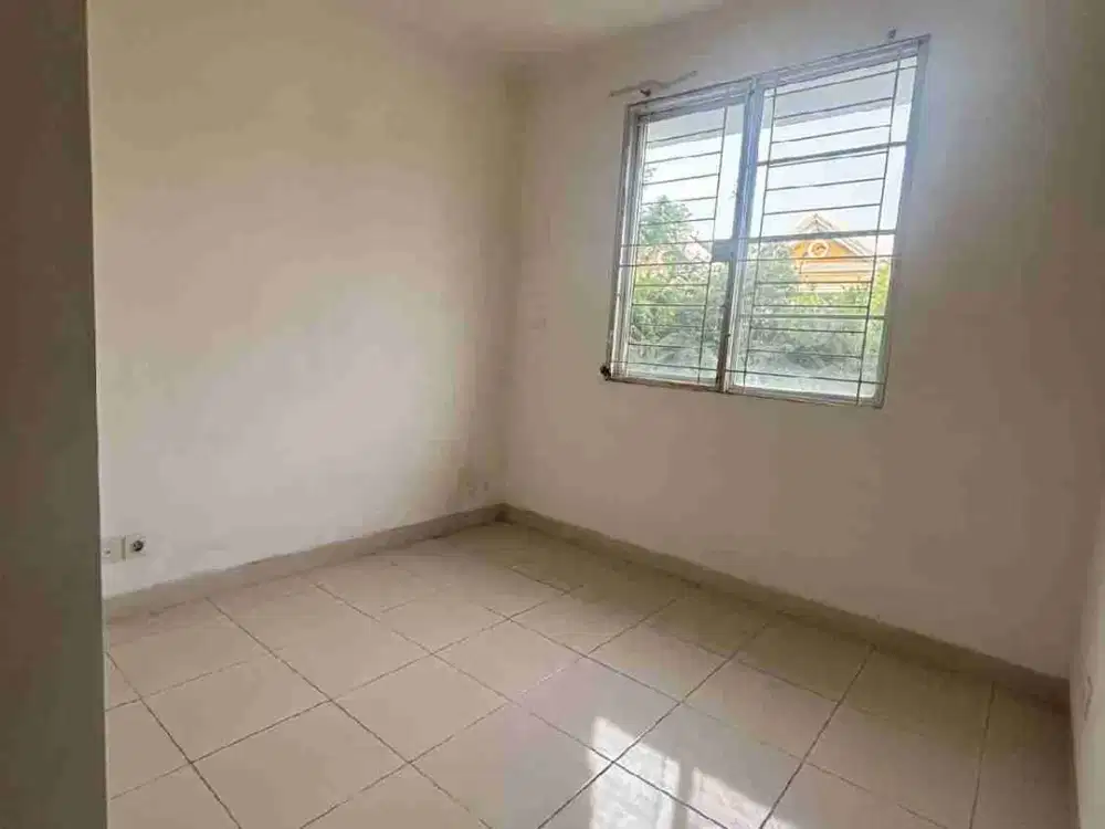 Di jual rumah cluster amarillo gading Serpong Tangerang