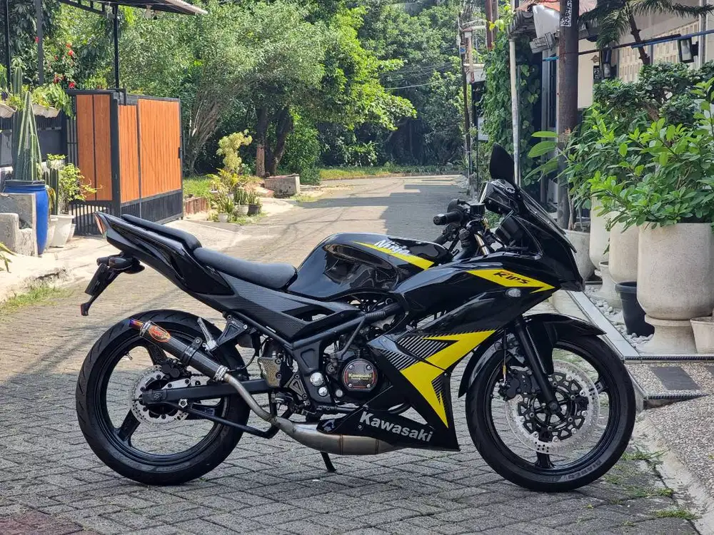 NINJA RR NEW 2014 HITAM