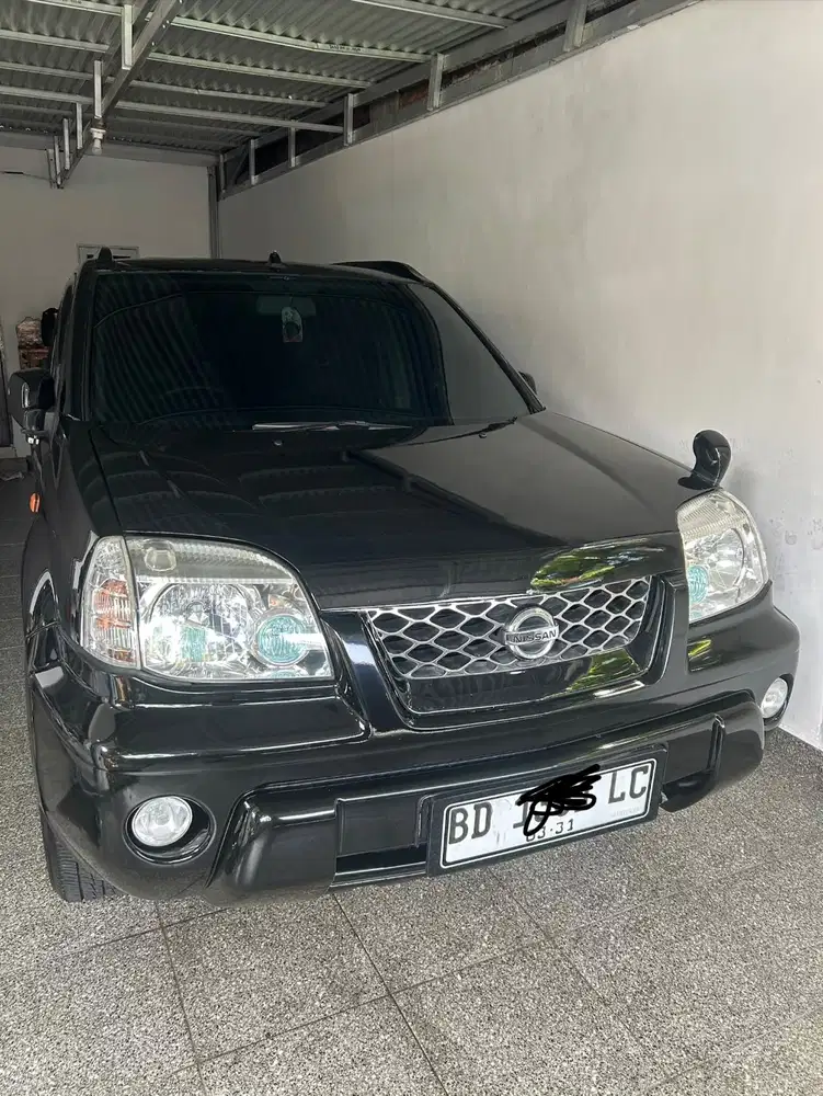 Nissal Xtrail St 2.5 metik tahun 2005