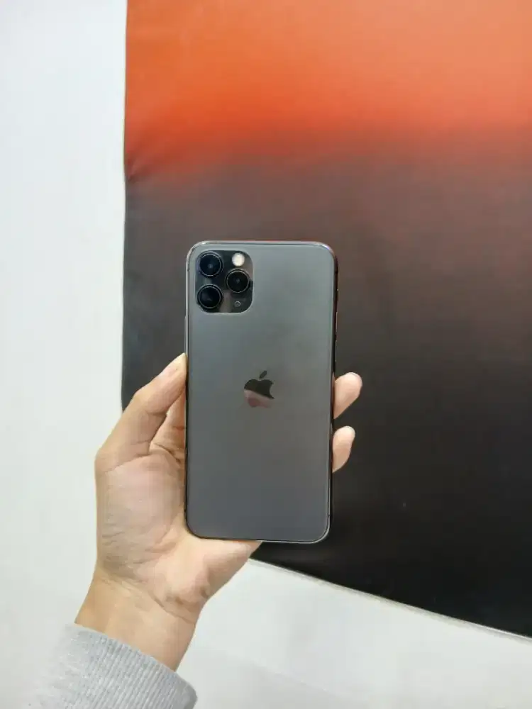 Iphone 11 pro 64gb garansi resmi Ibox