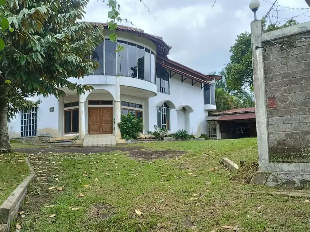 Rumah Villa Luas Besar Di Main Road Dago Dekat Terminal Dago