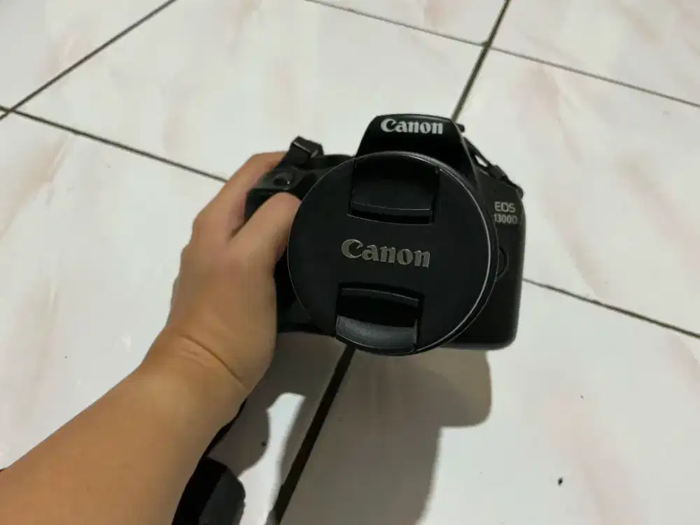 Kamera Canon DSLR 1300D