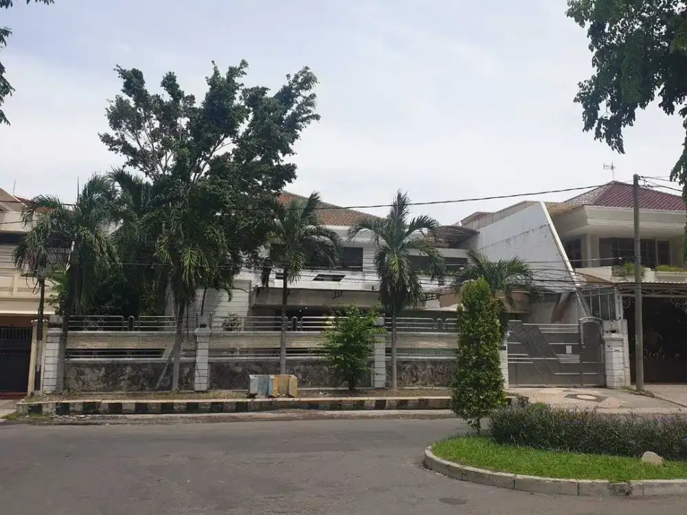 Raya Dharmahusada Indah Cocok Untuk Usaha