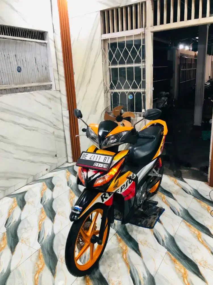 HONDA BLADE NEW REPSOL ORIGINAL 2014 Pajak Hidup