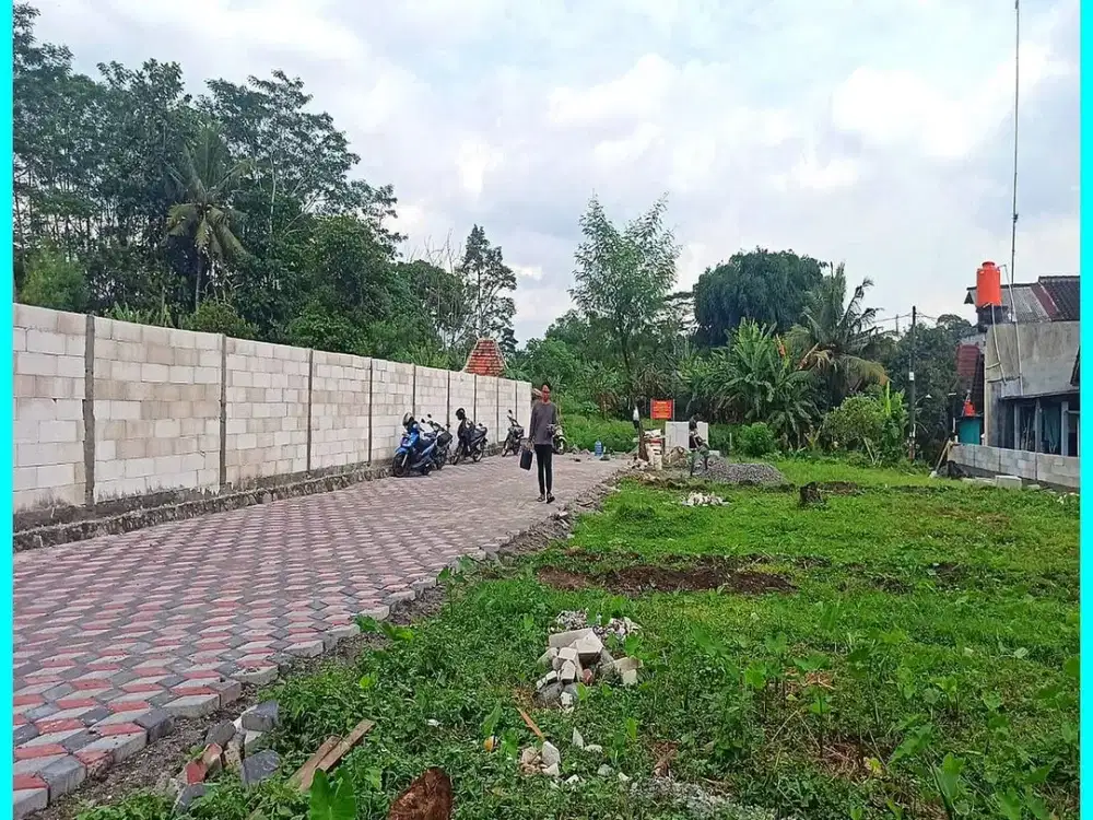 Dekat Pasar Kolombo Tanah Sleman Jogja di Jl. Plumbon-Ngalangan