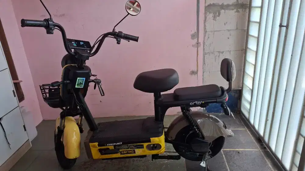 Sepeda Listrik Genio Orby