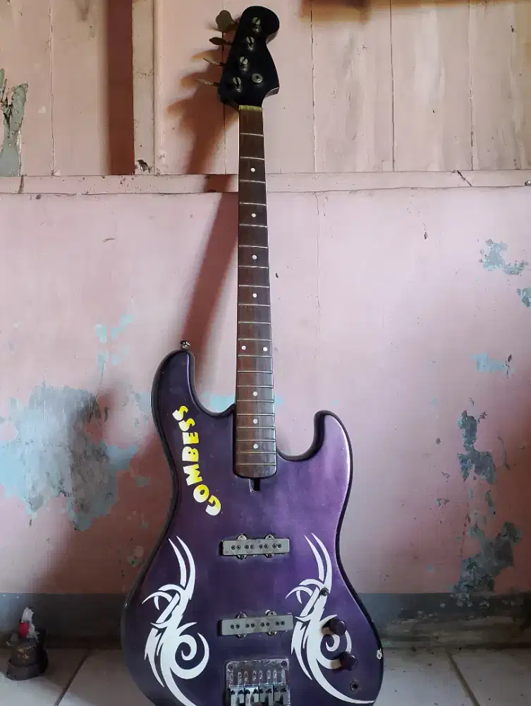 Guitar bass elektrik custom