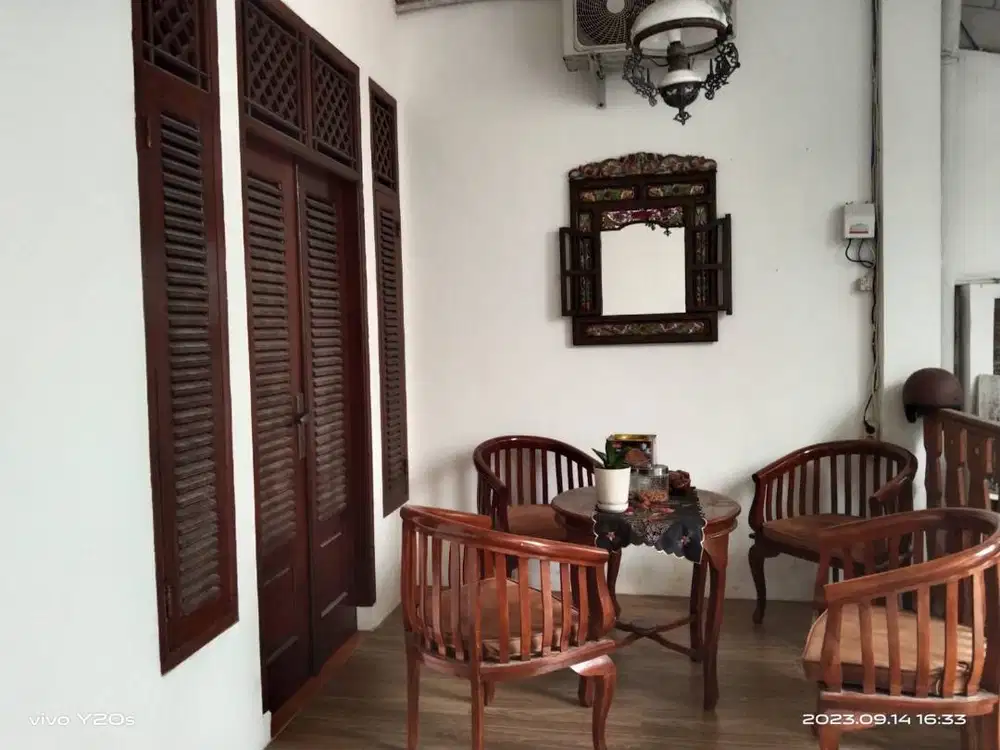 Di Jual Rumah 2 Lt. SHM Murah