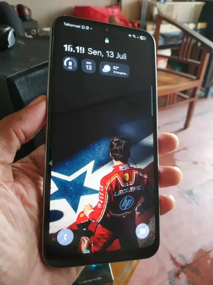 Samsung A24 8/128