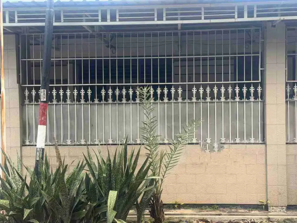 Dijual via lelang rumah raya Darmo indah tandes Surabaya