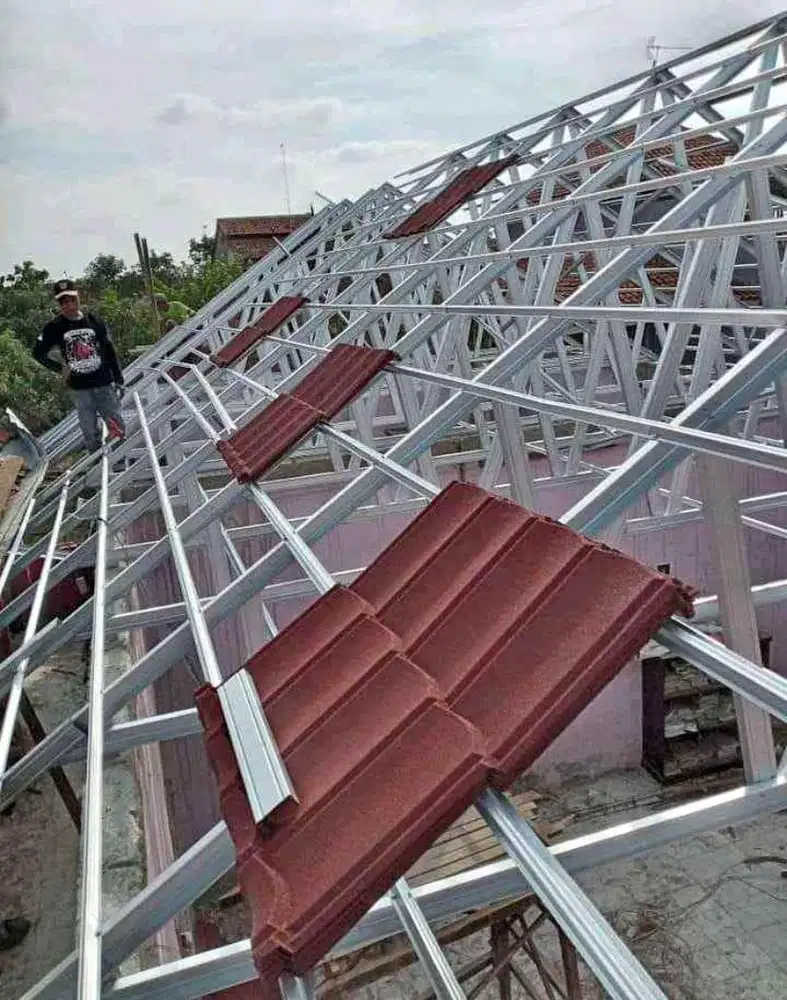 menawarkan rangka baja ringan genteng metal pasir,atap galvalum