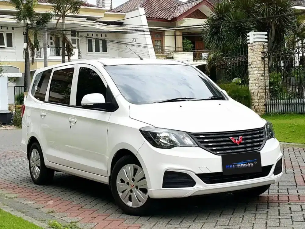 WULING CONFERO DB