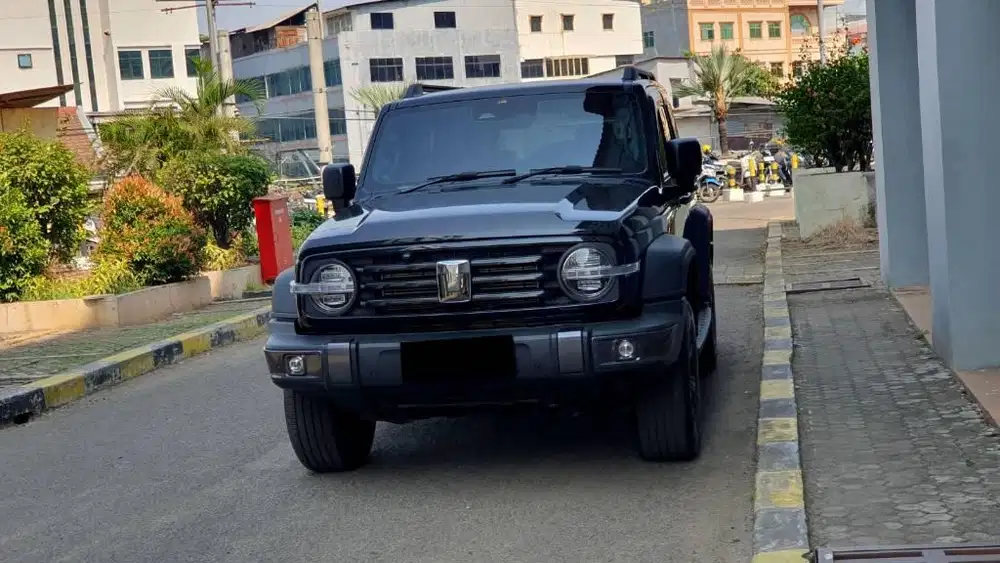Low Km.5rb GWM Tank 300 2.4 Turbo Diesel AWD 2025 Hitam