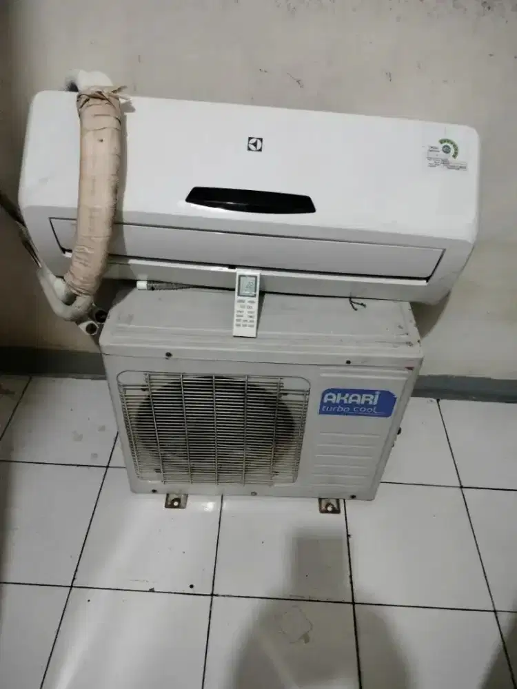 Jual beli AC bekas