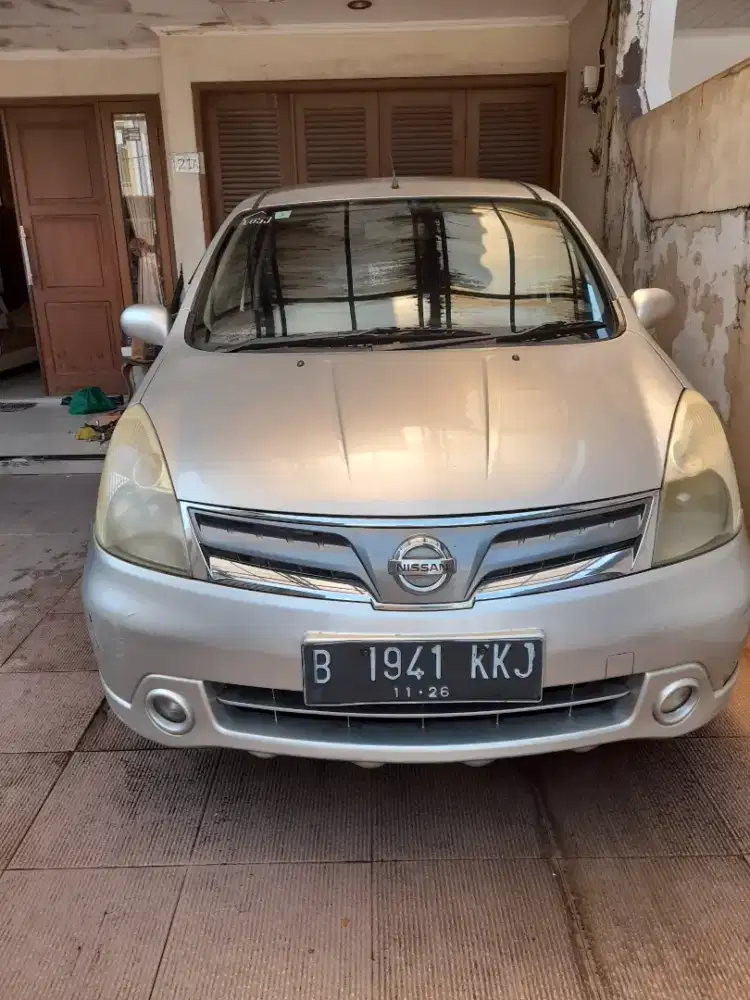 Jual Grand Livina XV 1,5 AT Tahun 2011