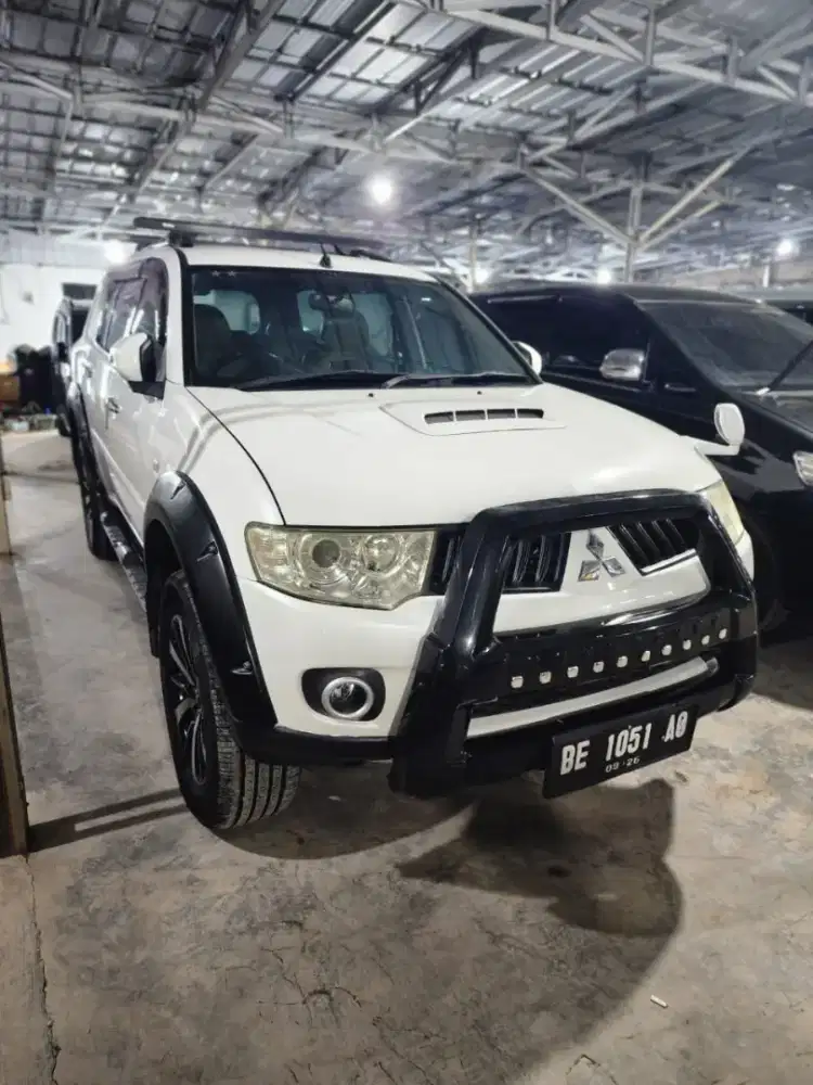 Pajero exceed matic solar 2010
