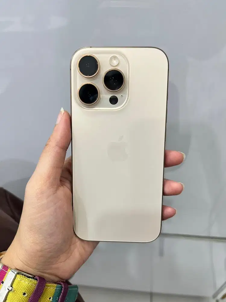 Iphone 16 pro 256 desert beacukai, fullset original