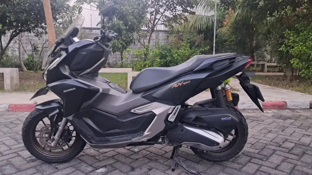 ADV 160 ABS Hitam doff rare km rendah 26rbuan