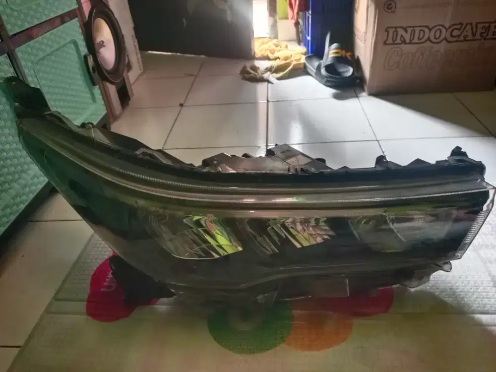 Headlamp innova zenix