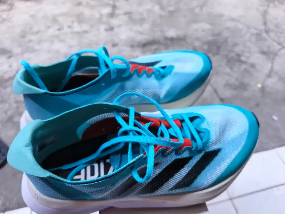 Sepatu Bekas kondisi Baik