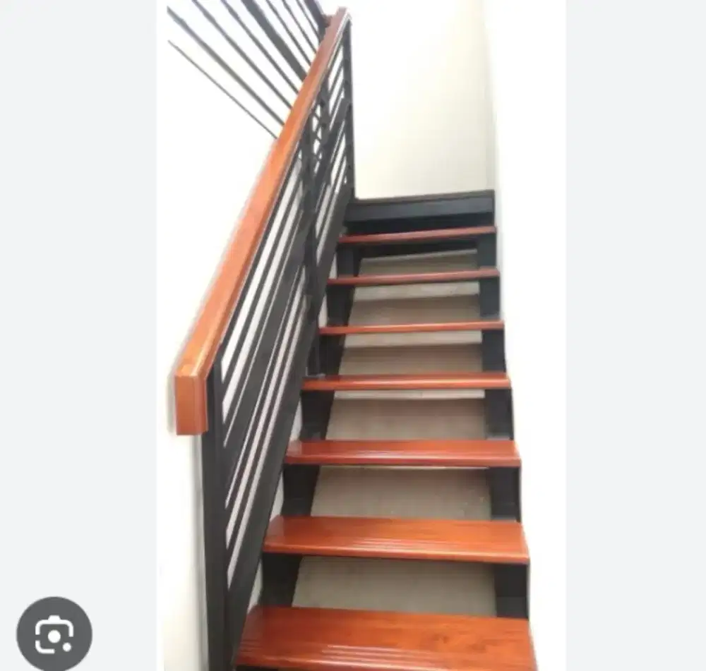 tangga rebah dengn trap kayu
