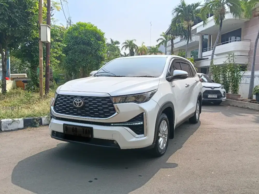 Dijual innova Zenik G 2.0 AT. Hybrid. Tahun 2023. Putih. Perfect cond
