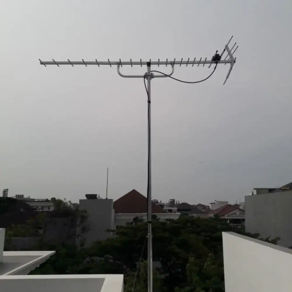 Ahli Jasa Pasang Antena TV Digital Outdoor Bergaransi