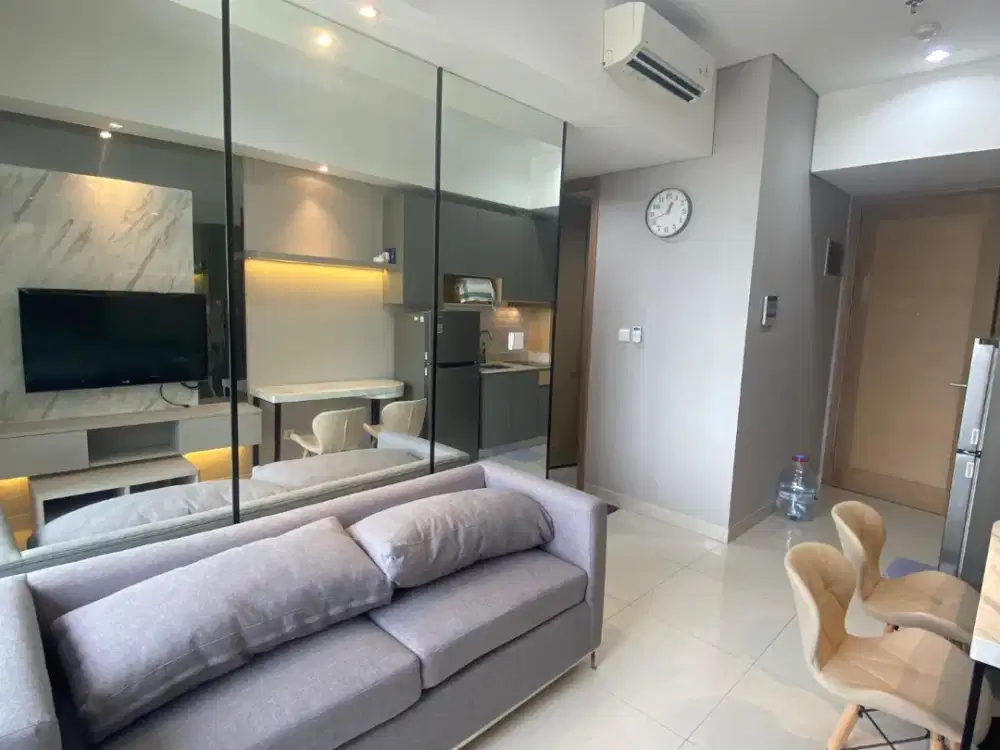 disewakan 2 bedroom furnish taman anggrek residence