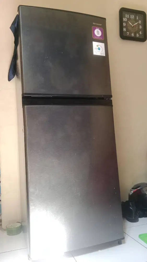 Di jual kulkas baru 2bulan