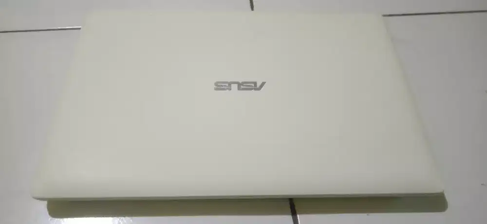 Notebook asus 11,6 inch mulus