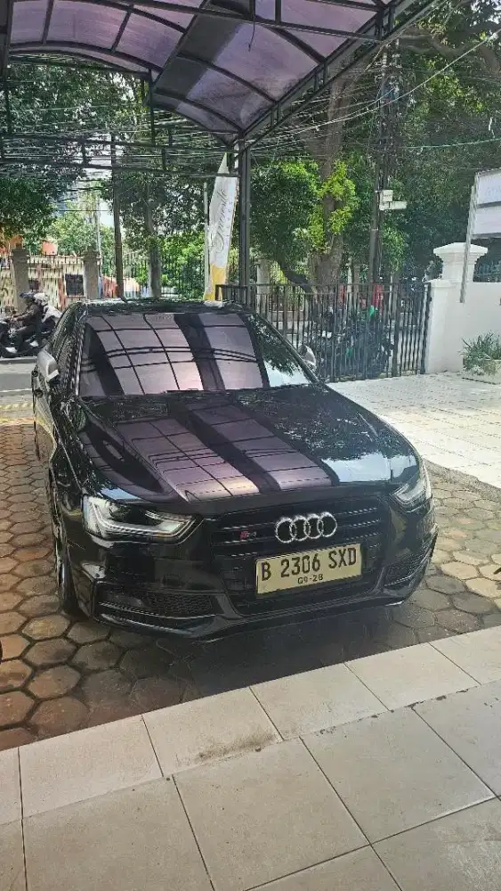 Audi A4 Sline 2015 AT