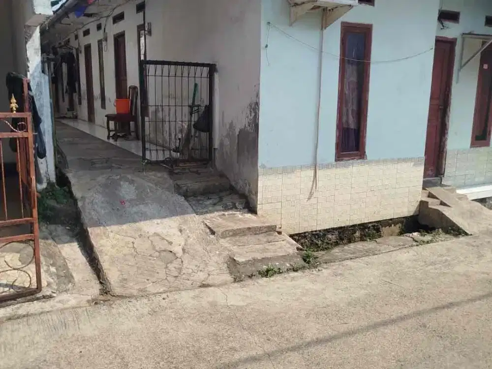 KONTRAKAN MURAH DAN STRATEGIS DI WARU JAYA KECAMATAN PARUNG KABUPATEN BOGOR

Luas tanah 170 meter
Surat sertifikat shm
Kontrakan 6 pintu terisi full
Akses mobil
Lokasi sangat strategis 
Dekat dengan pasar raya parung
Dekat ke jalan raya utama
Dikelilingi
