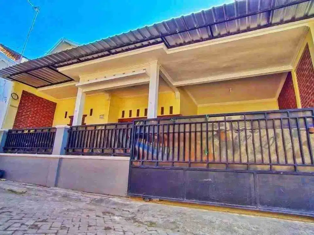 Rumah Bagus dekat UNS dan RS Moewardi