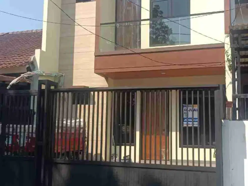 Rumah 2 Lantai Dalam Komplek Cengkareng Jakarta Barat