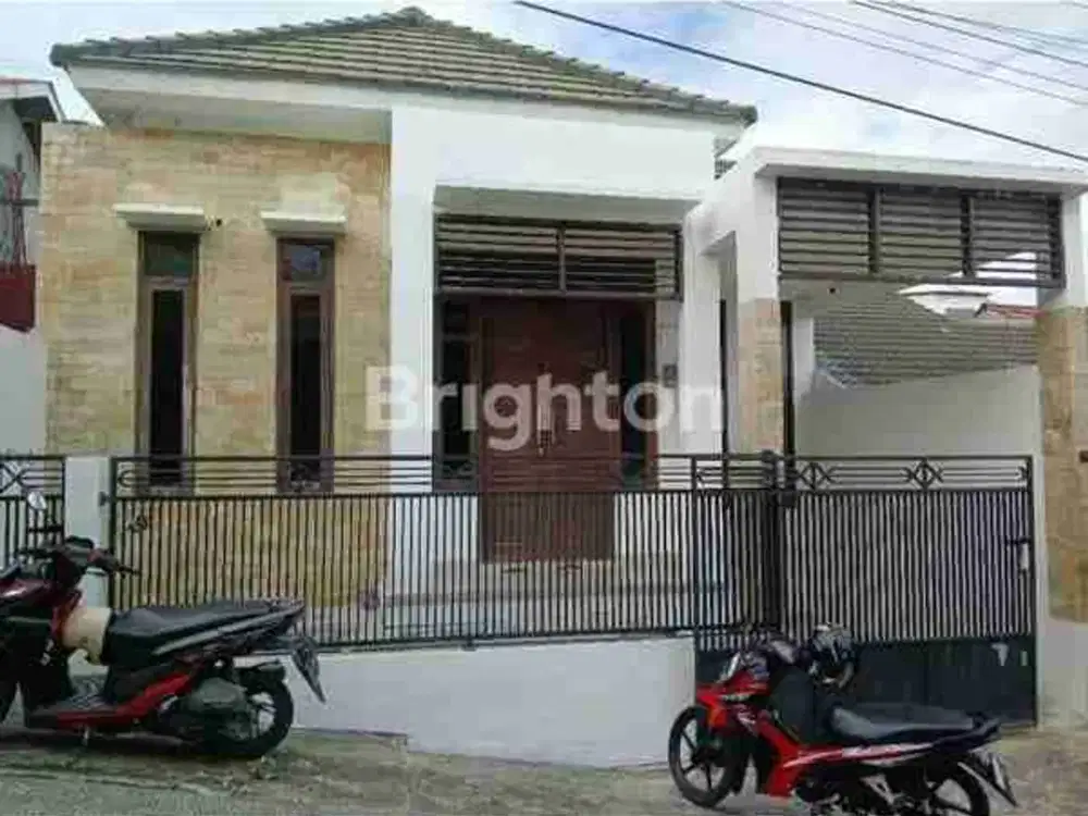 DISEWAKAN RUMAH SEMIFURNISH SIAP HUNI DALAM PERUMAHAN BDS 2