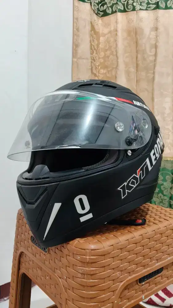 For sale helm KYT Falcon fr leopard