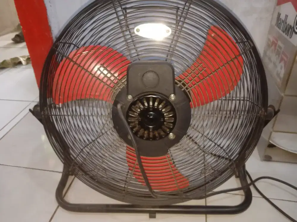 Kipas angin meja merk krisbow