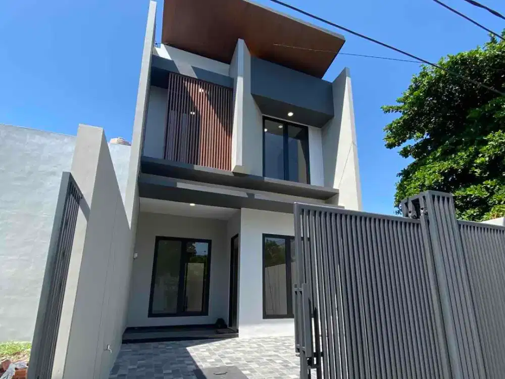 Dijual Rumah di Manyar