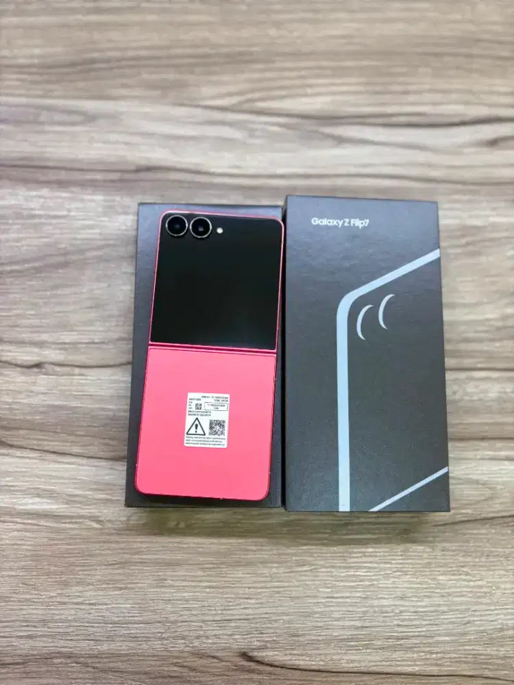 Samsung Z Flip 7 12/256GB Sein