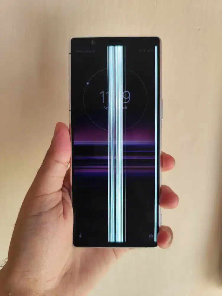 Sony Xperia 5 versi au SOV41