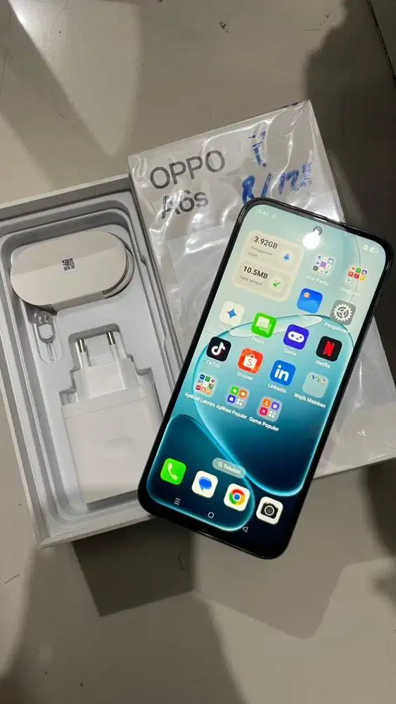 DIJUAL OPPO A6S 8/128