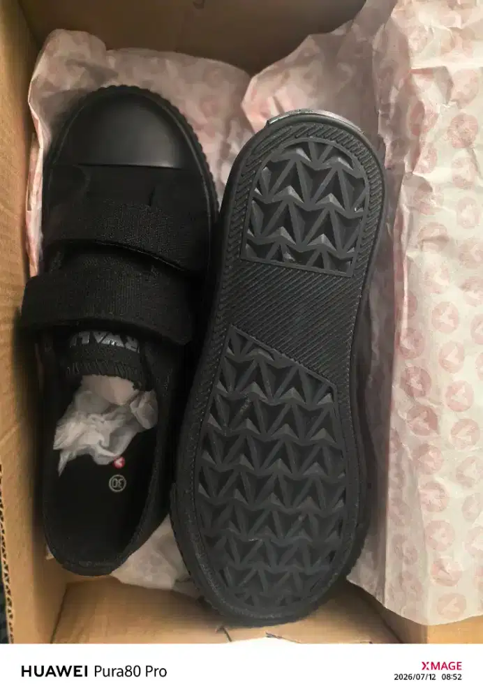 SEPATU ANAK AIRWALK BARU