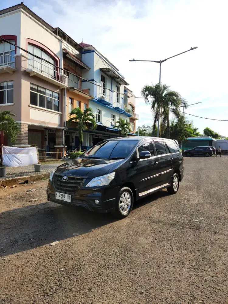 Toyota Kijang Innova G Luxury 2.0 Bensin Matic