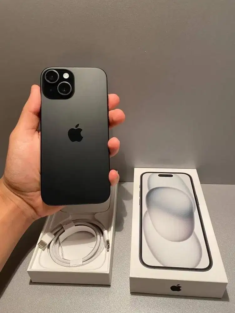 Dijual Iphone 15 128 Black iBox