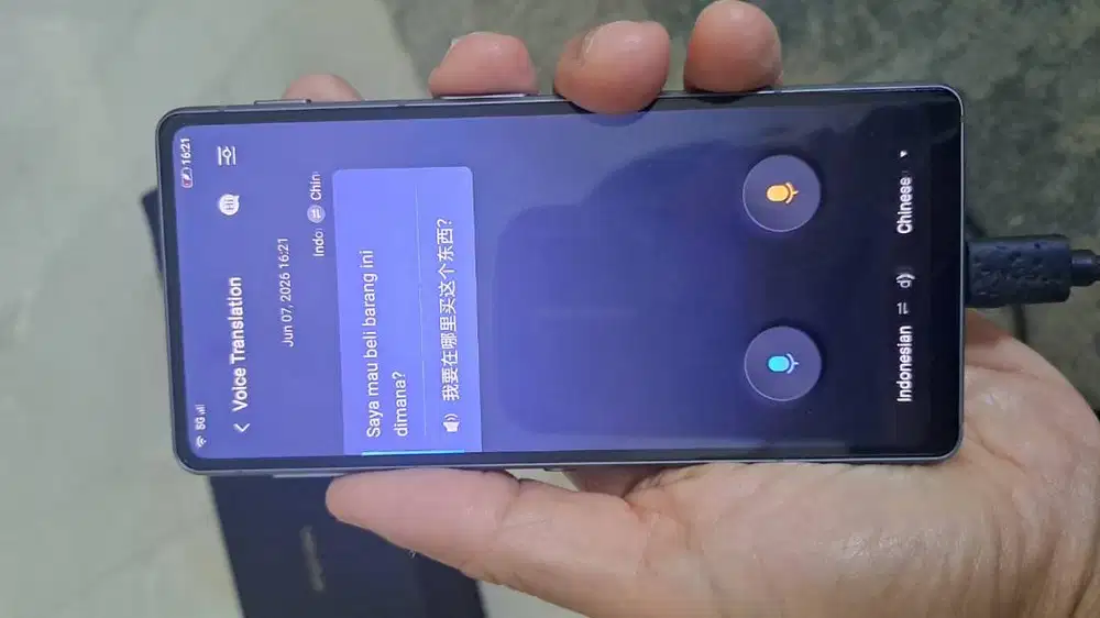 Alat Translator IFlyTek