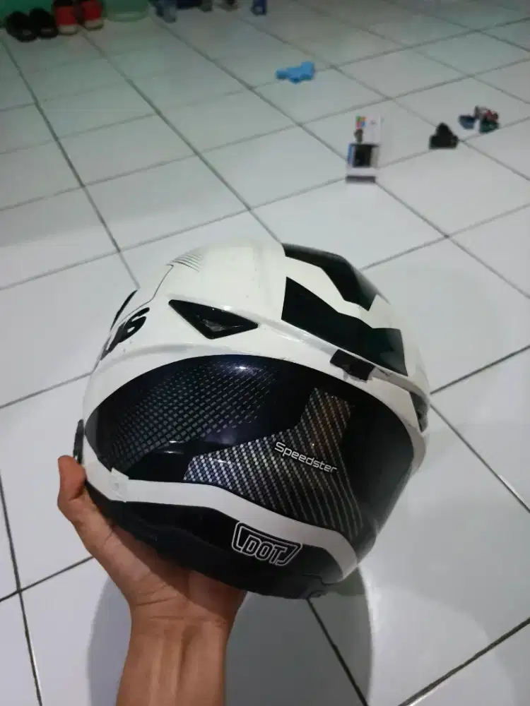 Helm Zeus Type Zs811