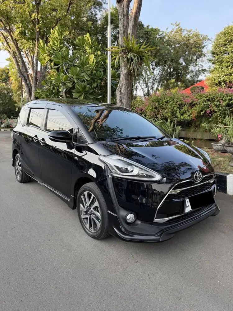 Toyota Sienta Q Matic 2017