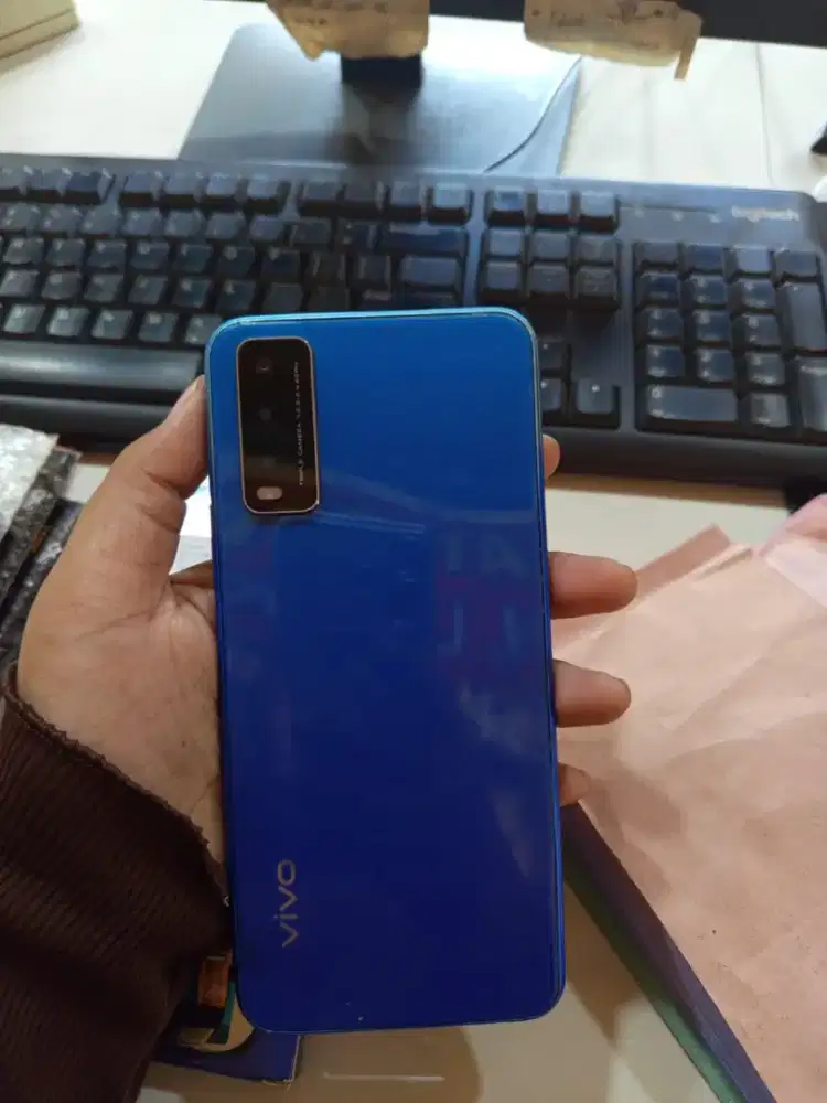 JUAL VIVO Y20 4/64