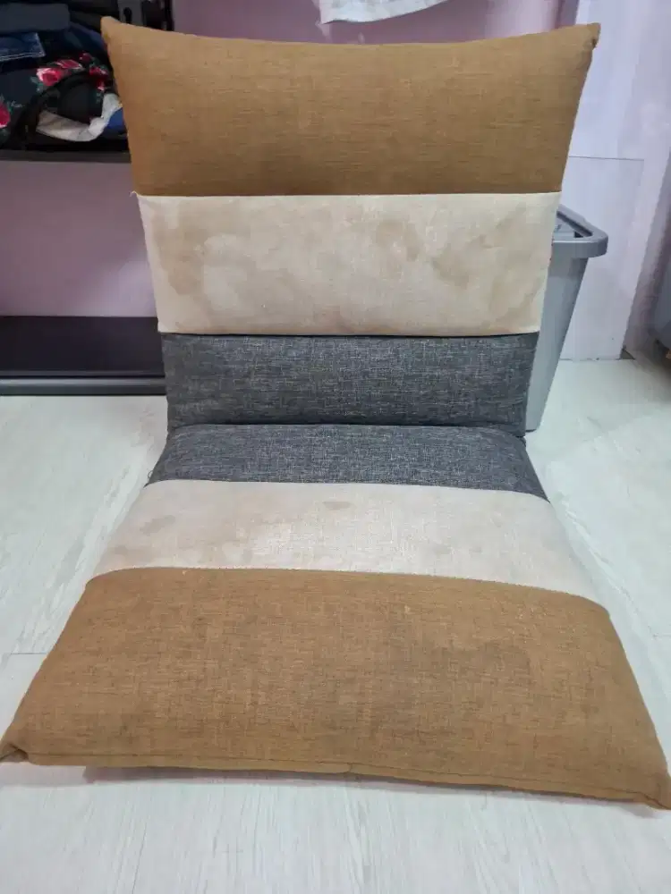 Kursi sofa lipat tebal empuk kondisi normal